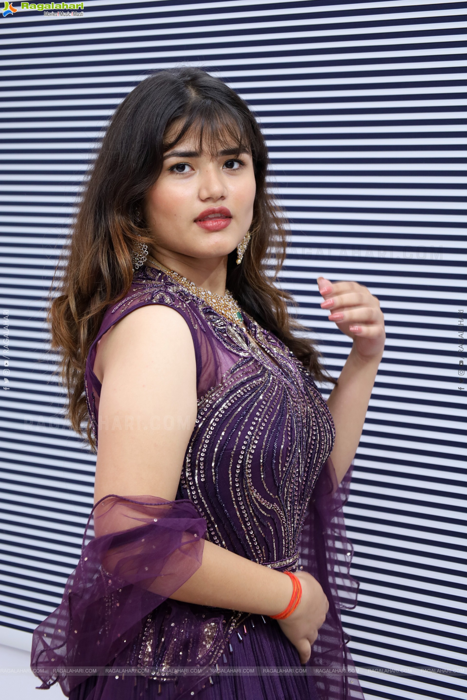 Niharikaa Mishra Latest Stills, HD Gallery