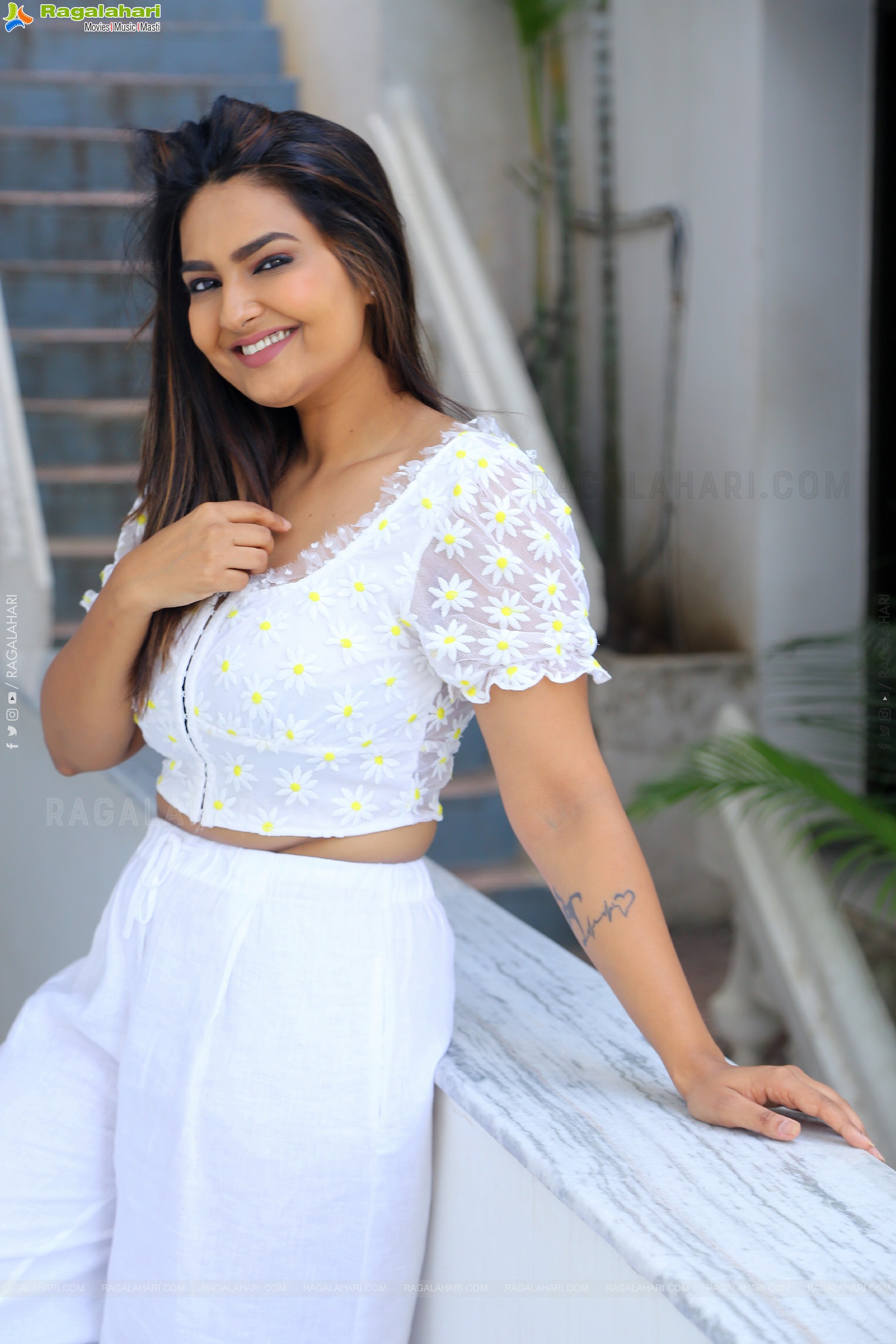 Neha Deshpande at Rajugari Kodipulao Success Meet, HD Gallery