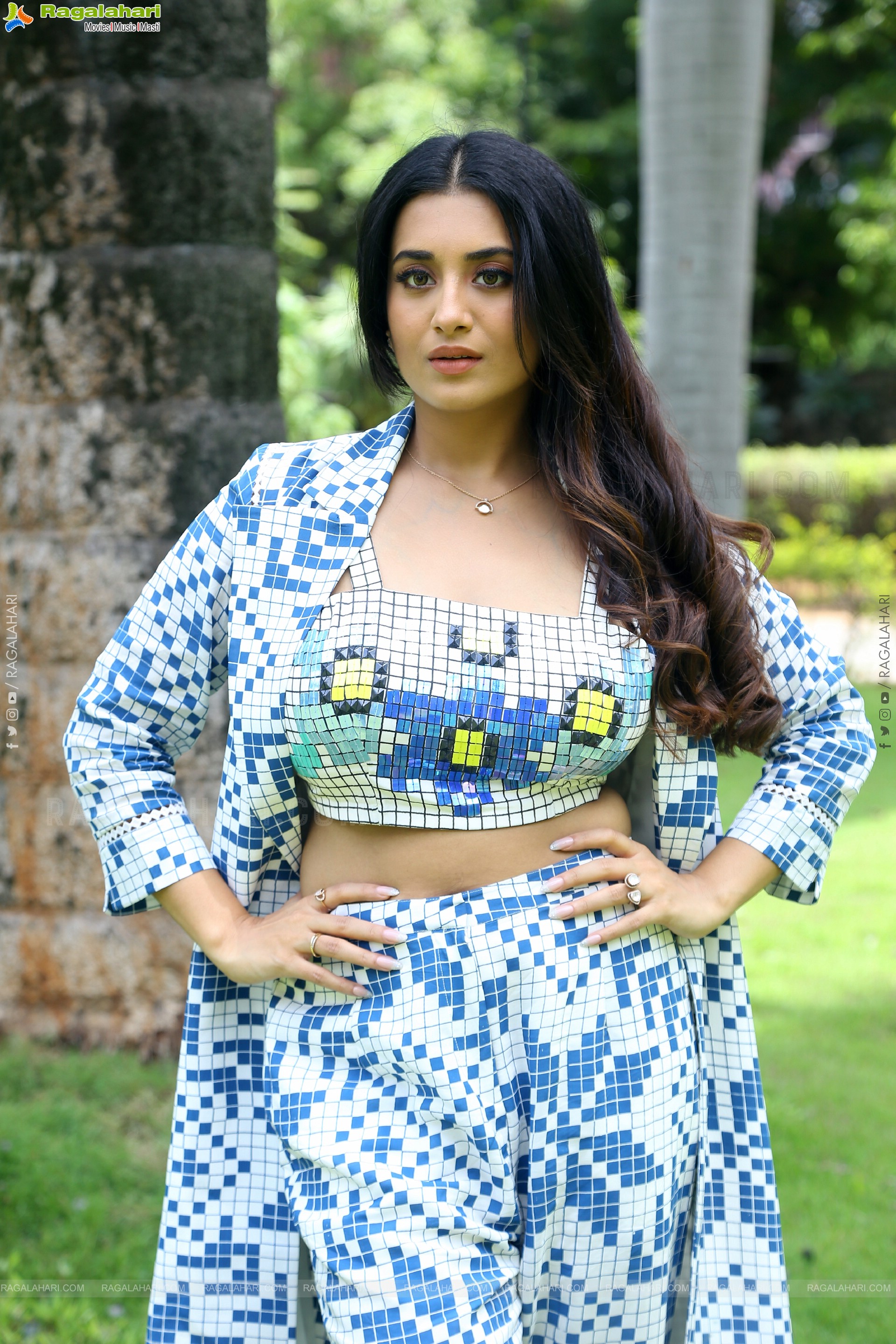 Rashi Singh at Prem Kumar Song Launch, HD Photo Gallery