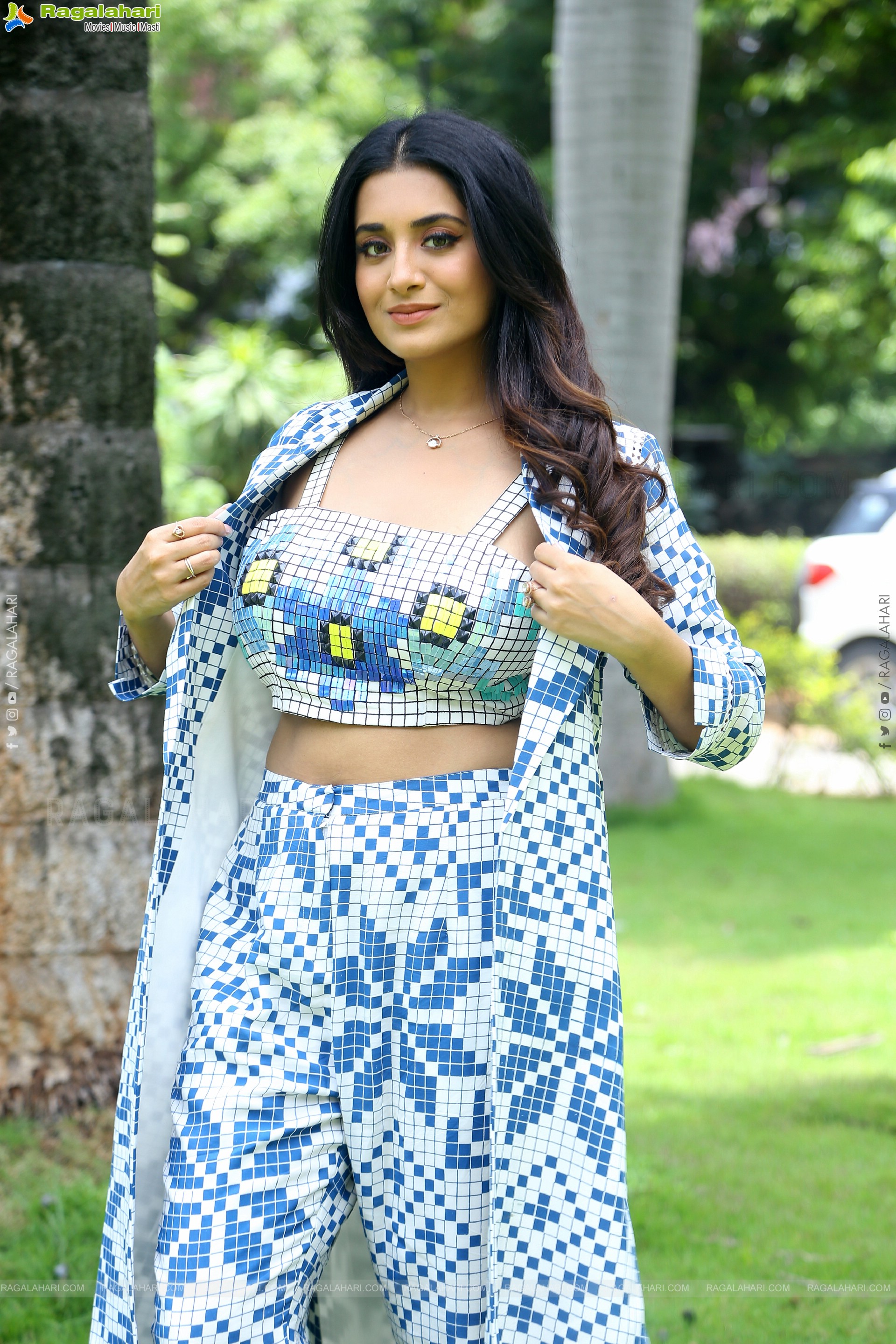 Rashi Singh at Prem Kumar Song Launch, HD Photo Gallery