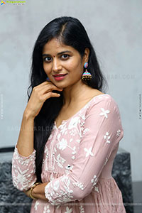 Shalini Kondepudi at Suhaas' Cable Reddy Movie Launch