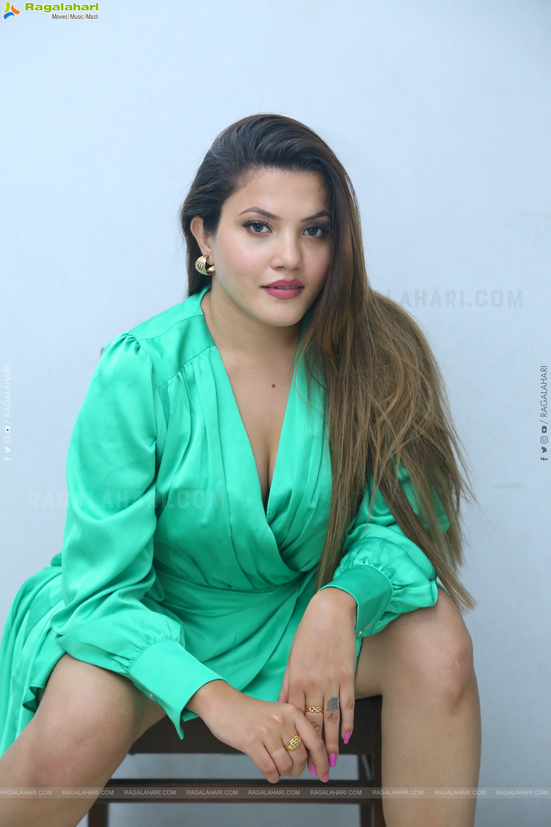 Sunitha Pandey Photoshoot Stills, HD Gallery