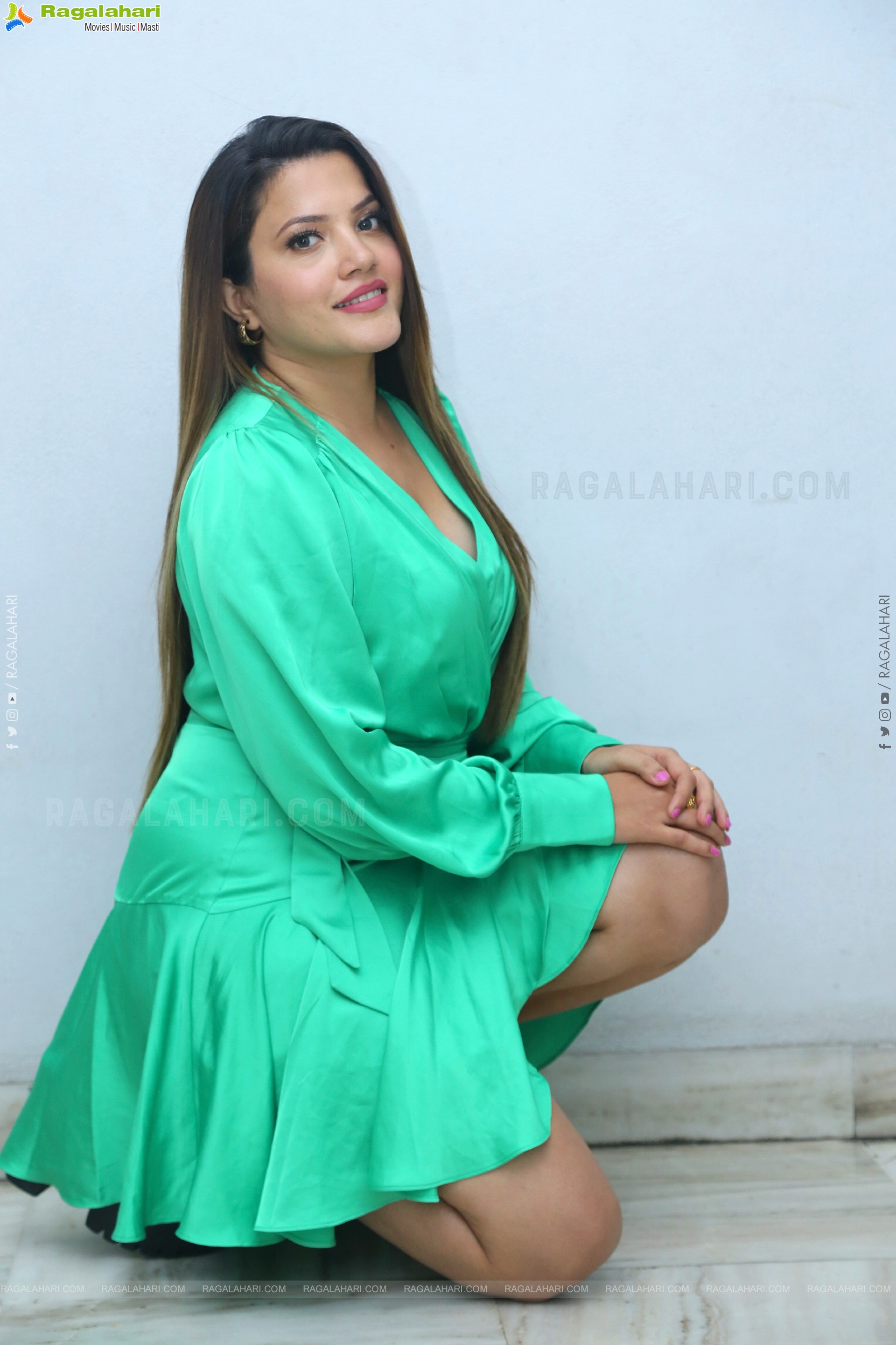 Sunitha Pandey Photoshoot Stills, HD Gallery