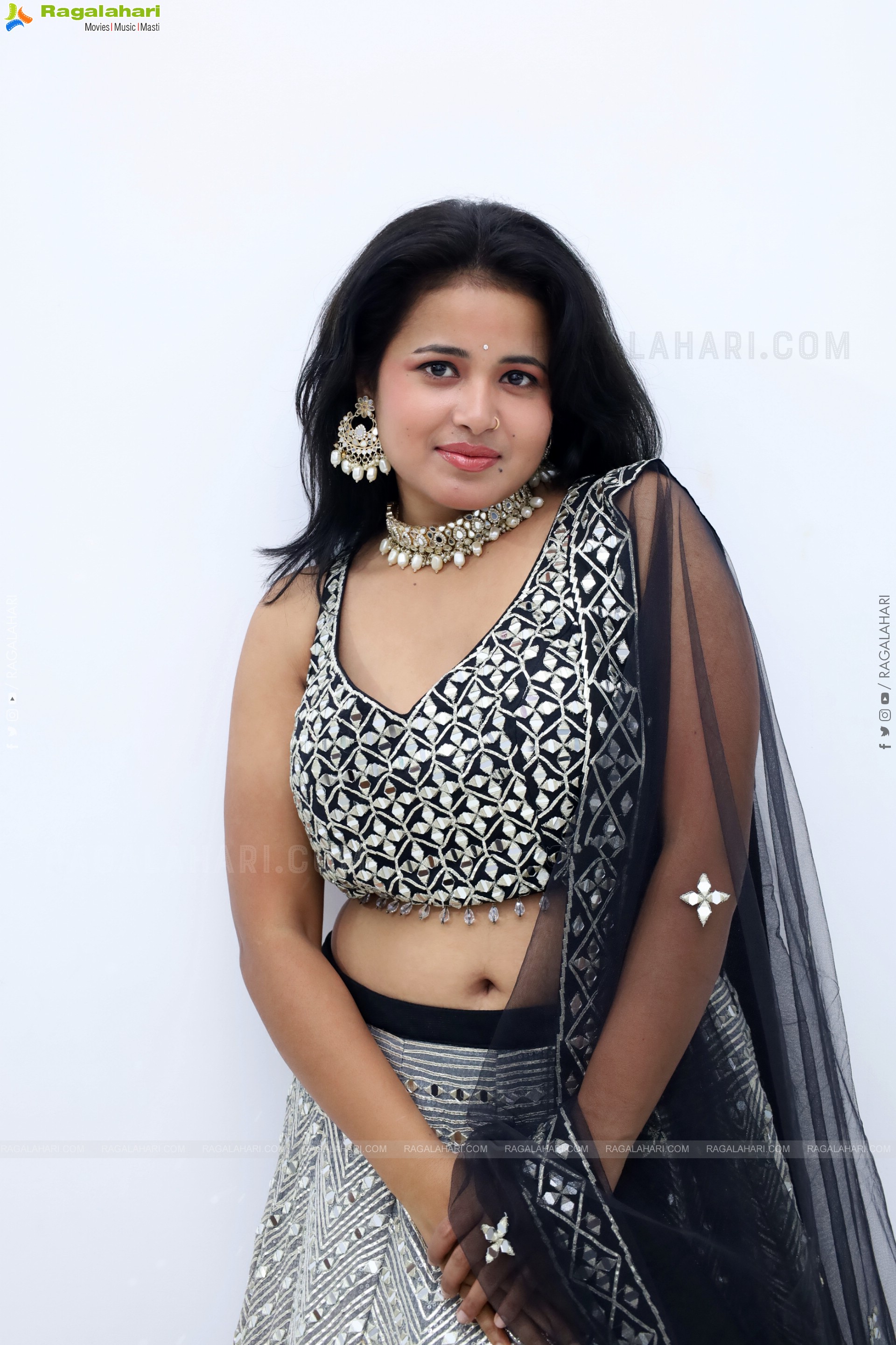 Aashi at Hi Life Fashion Showcase Event, HD Gallery