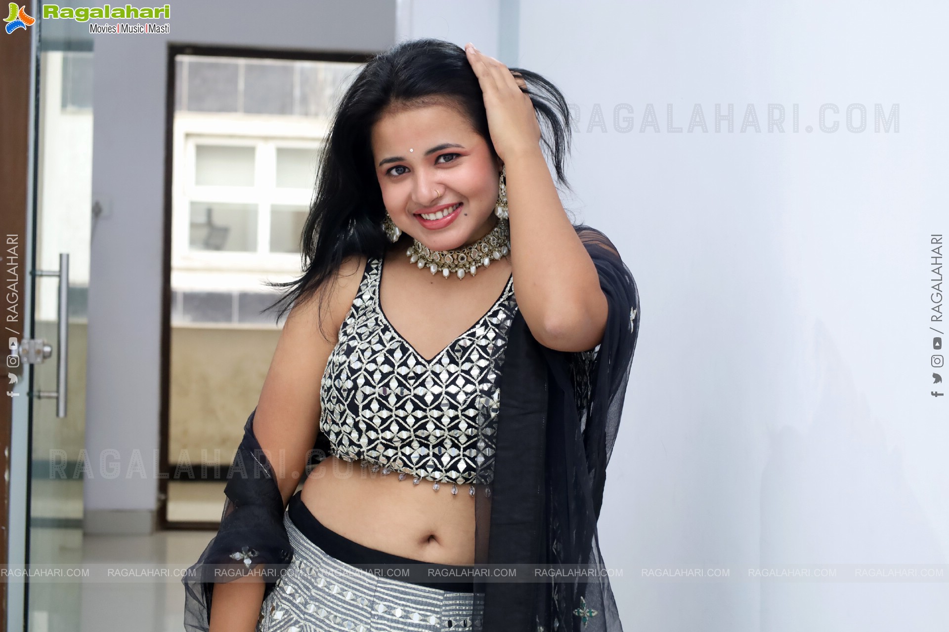 Aashi at Hi Life Fashion Showcase Event, HD Gallery