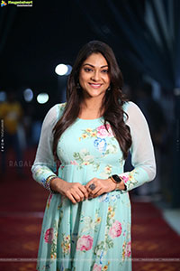 Abhirami at Saripodhaa Sanivaaram Pre Release Event