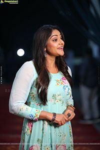 Abhirami at Saripodhaa Sanivaaram Pre Release Event