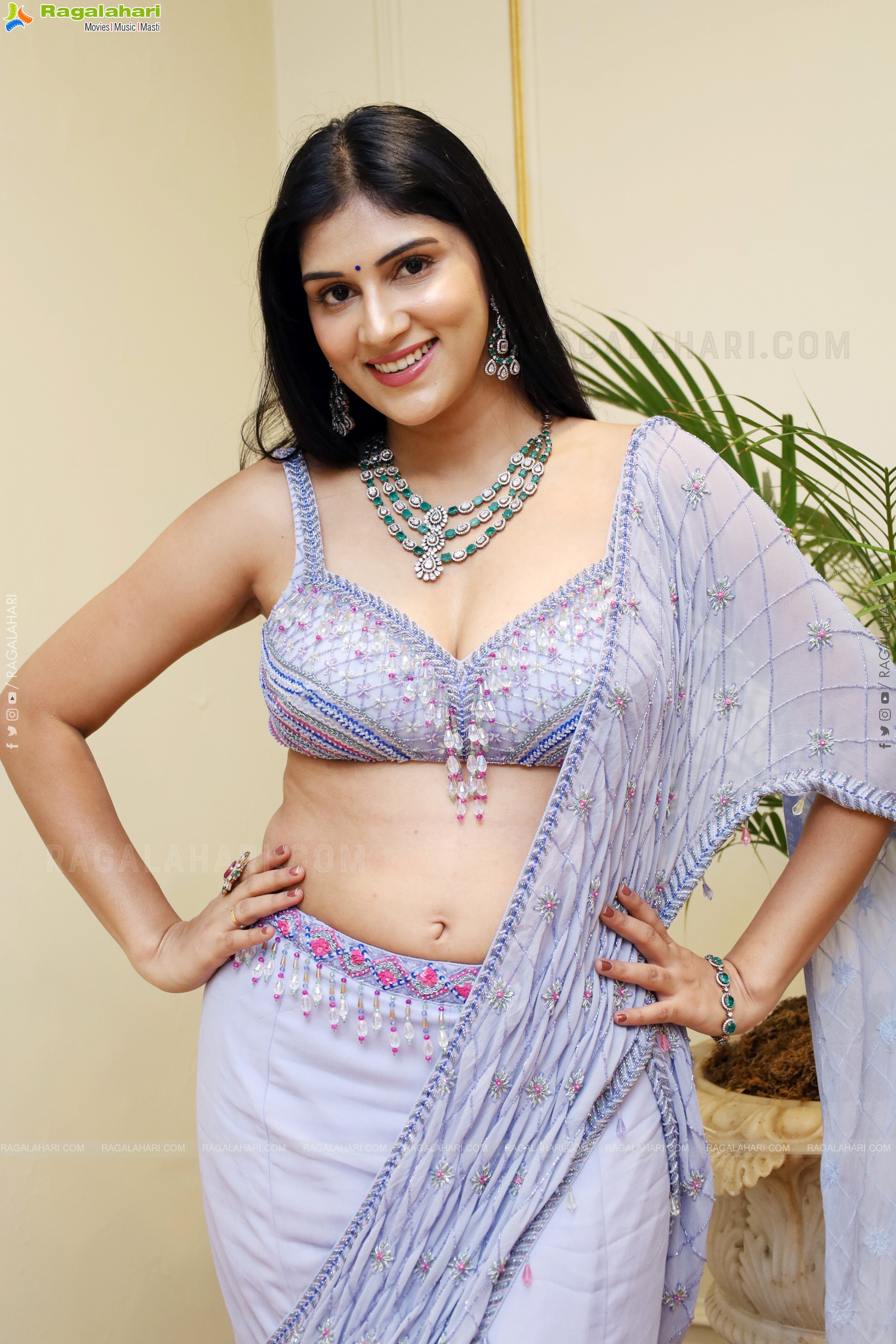 Aparna Reddy Latest Stills, HD Gallery