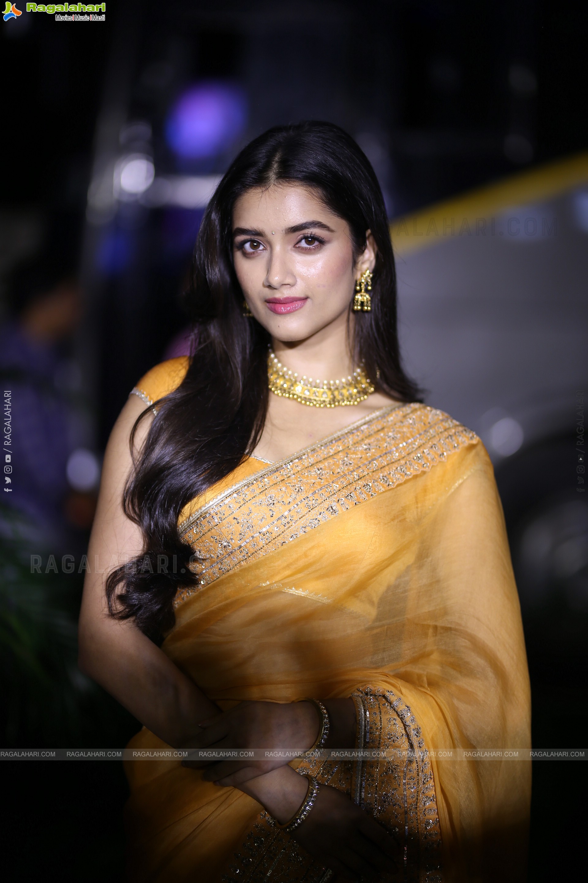 Bhagyashri Borse at Mr. Bachchan Pre Release Event, HD Gallery