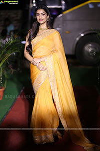 Bhagyashri Borse at Mr. Bachchan Pre Release Event