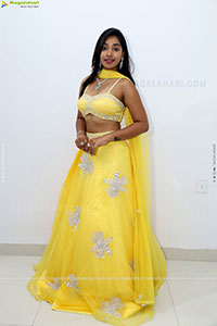 Chandu Charms Latest Stills, HD Gallery