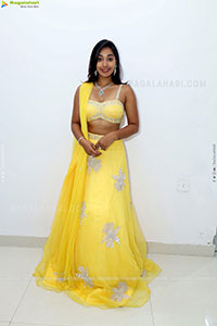 Chandu Charms Latest Stills, HD Gallery