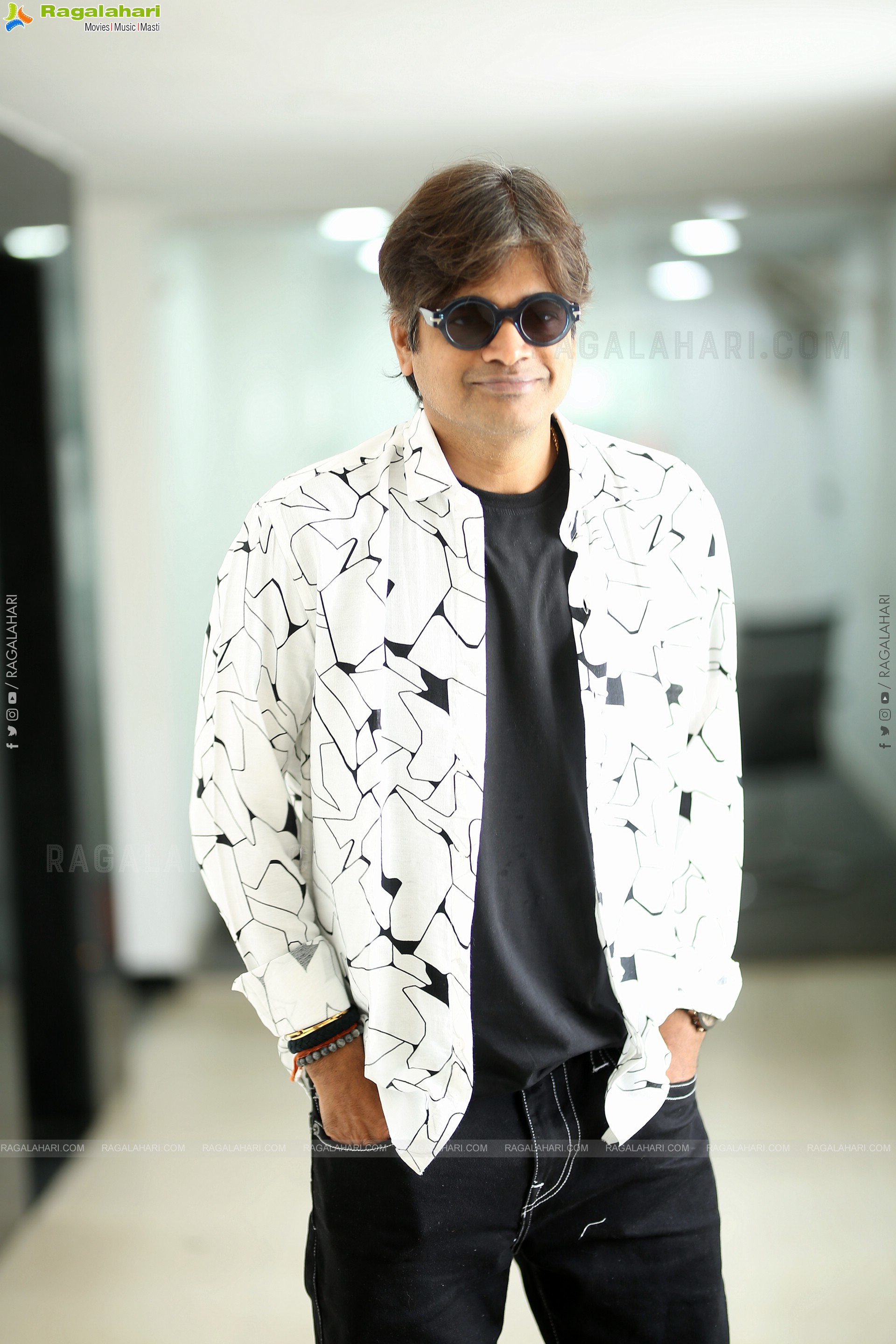 Harish Shankar at Mr Bachchan Interview, HD Gallery