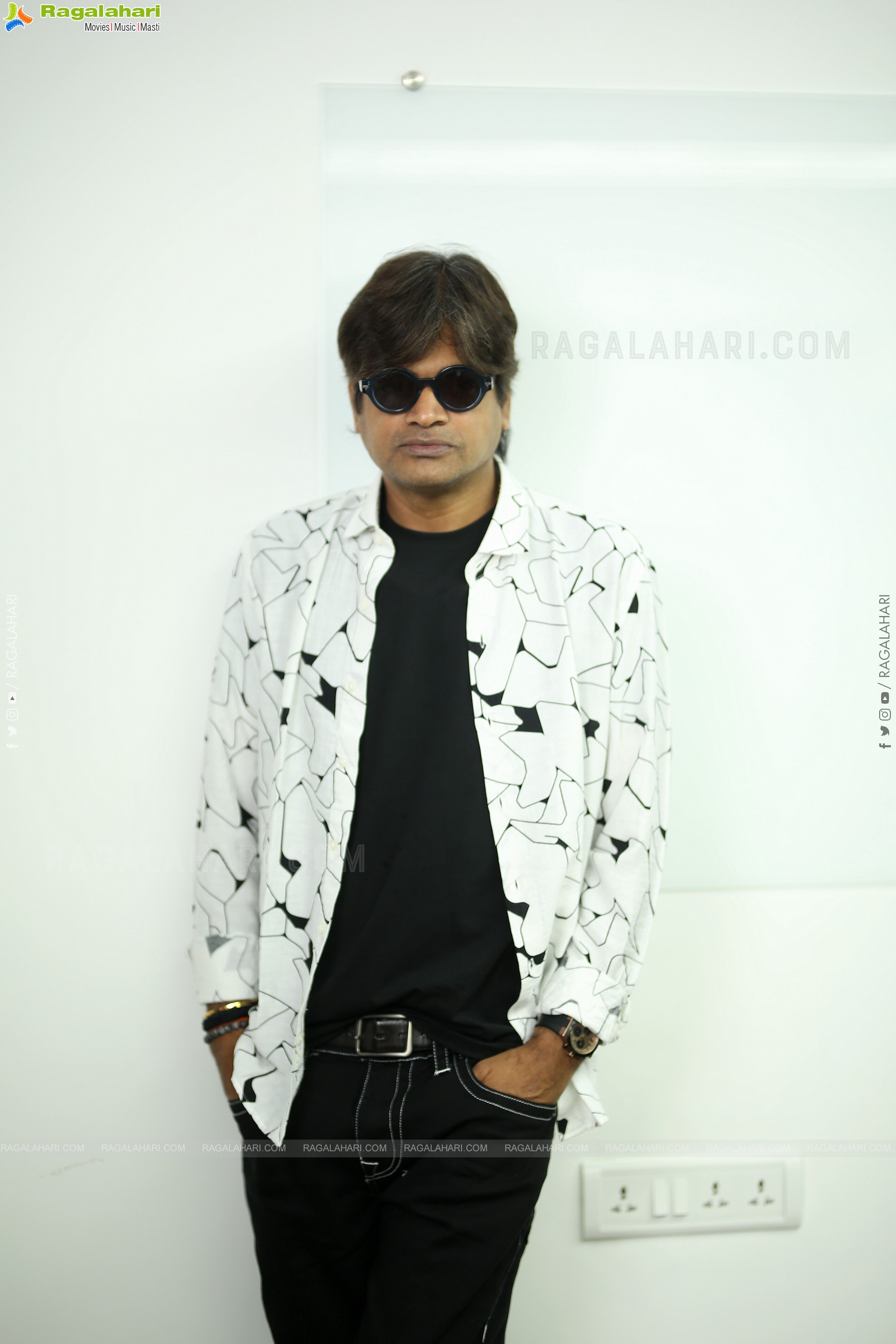 Harish Shankar at Mr Bachchan Interview, HD Gallery