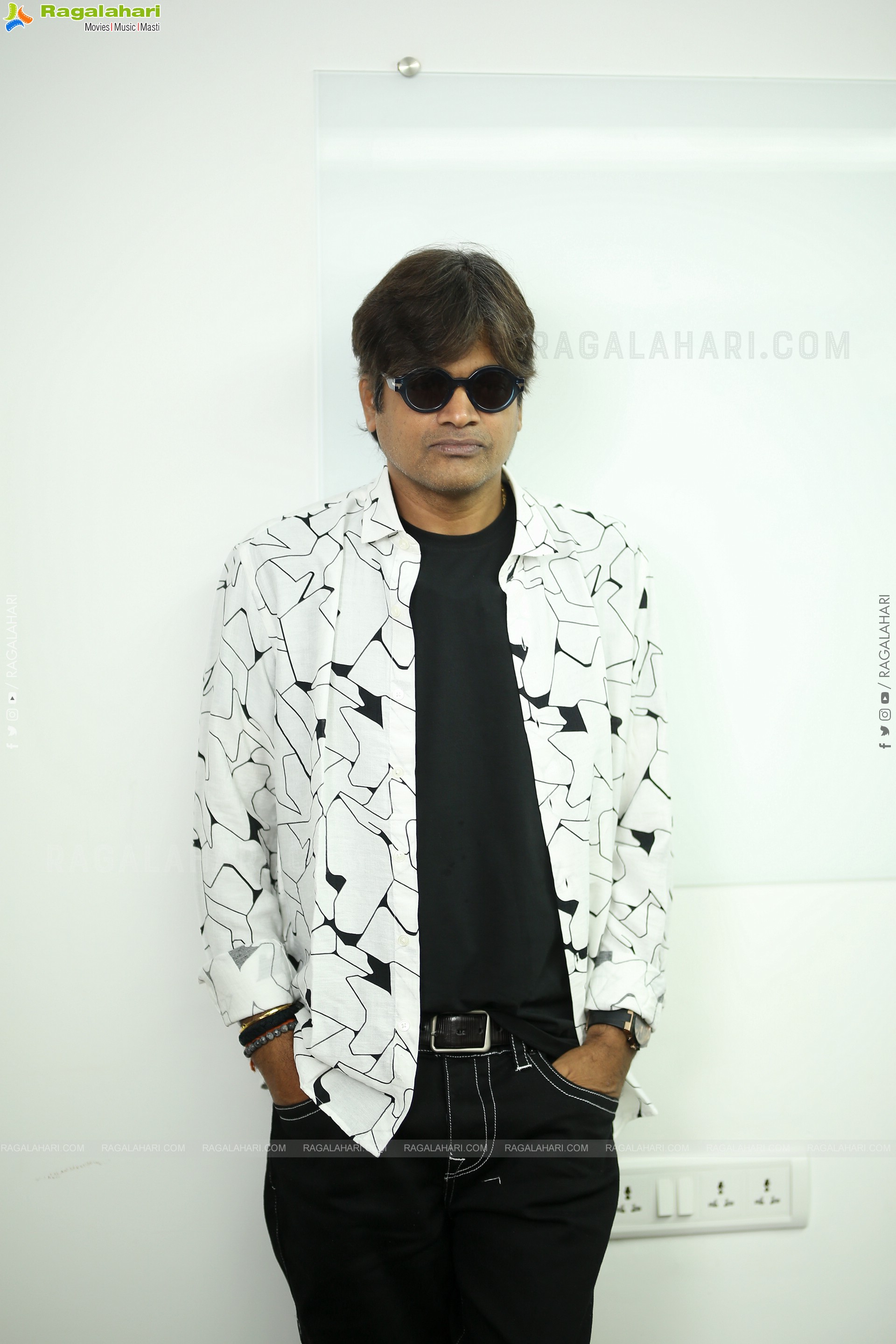 Harish Shankar at Mr Bachchan Interview, HD Gallery