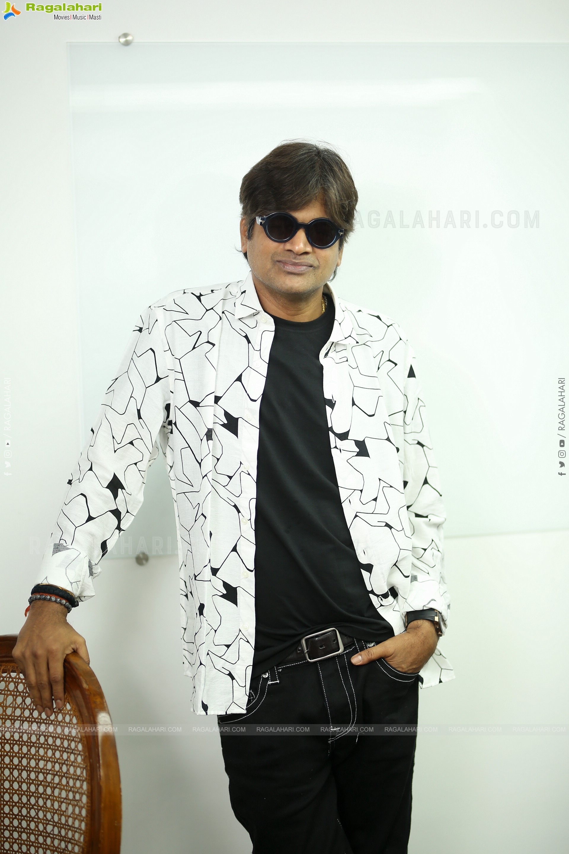 Harish Shankar at Mr Bachchan Interview, HD Gallery