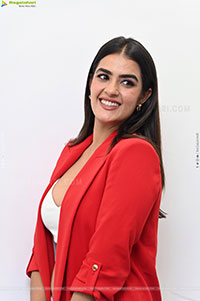 Kavya Thapar at Double Ismart Interview, HD Gallery