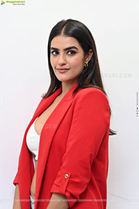 Kavya Thapar at Double Ismart Interview, HD Gallery