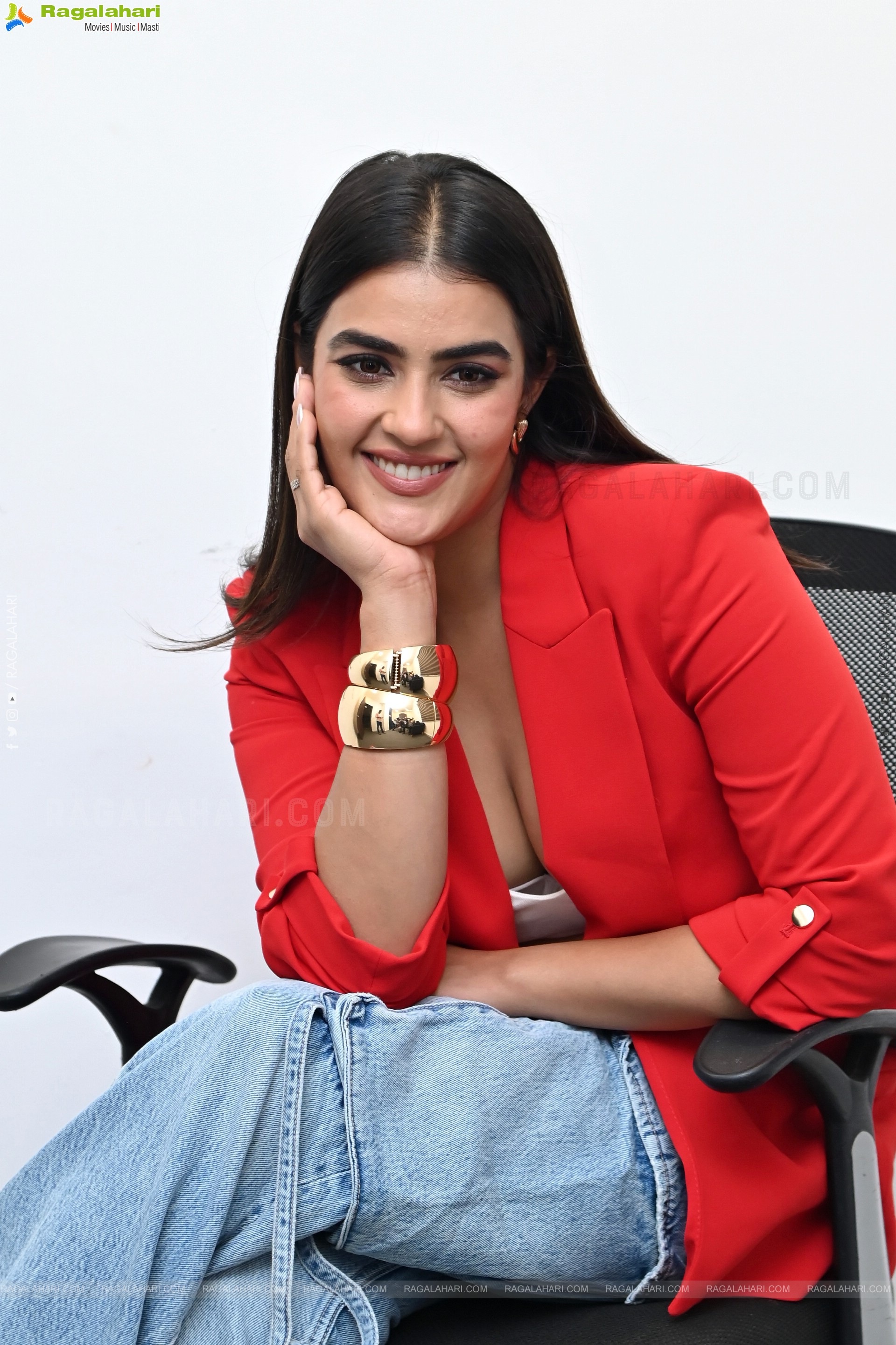 Kavya Thapar at Double Ismart Interview, HD Gallery