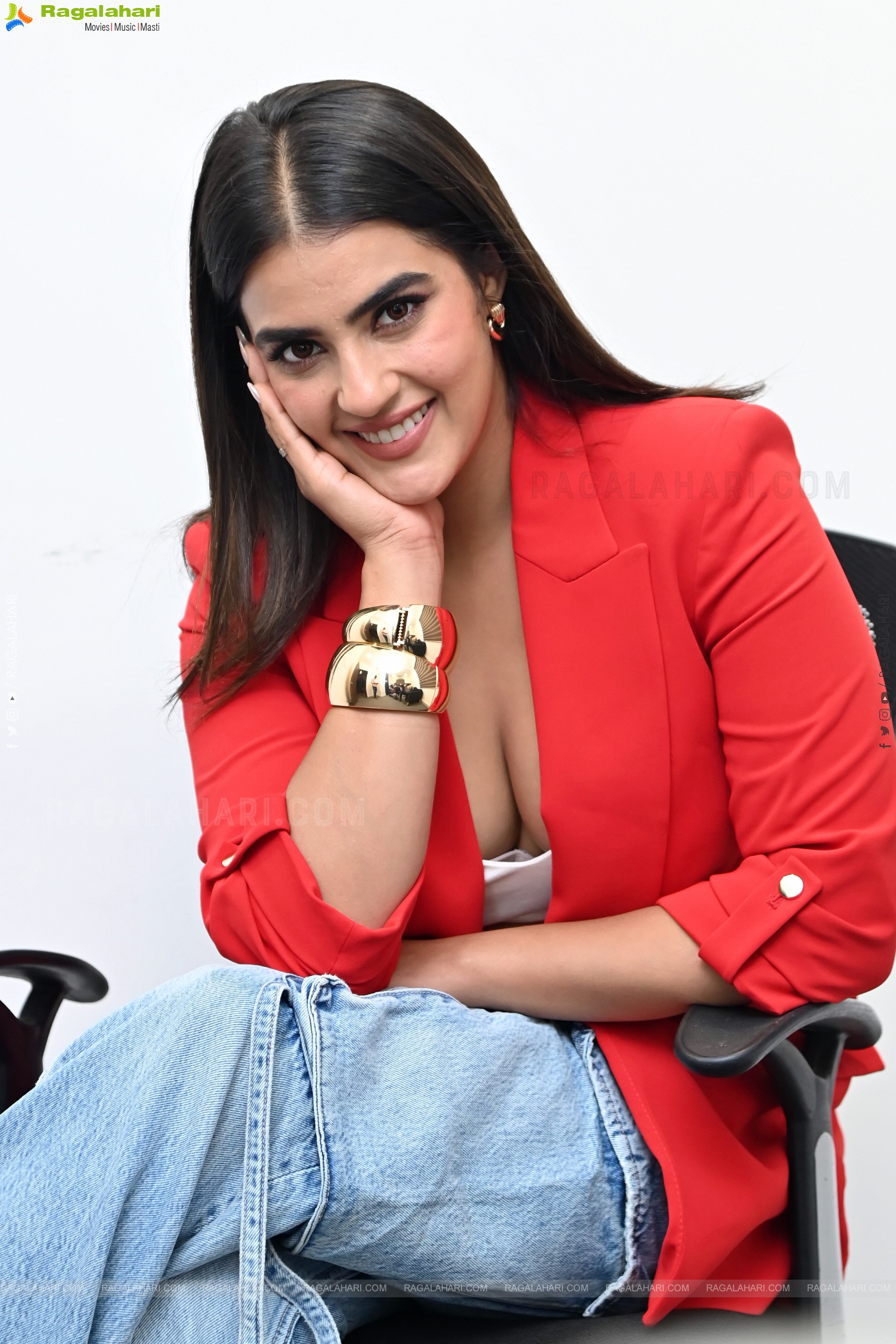 Kavya Thapar at Double Ismart Interview, HD Gallery