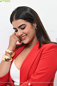 Kavya Thapar at Double Ismart Interview, HD Gallery