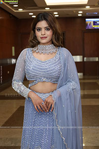 Kusumm Latest HD Stills, Photo Gallery