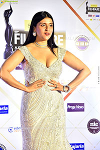 Mannara Chopra at 69th Filmfare Awards Event, HD Gallery 