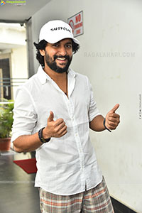 Nani at Saripodhaa Sanivaaram Interview, HD Gallery