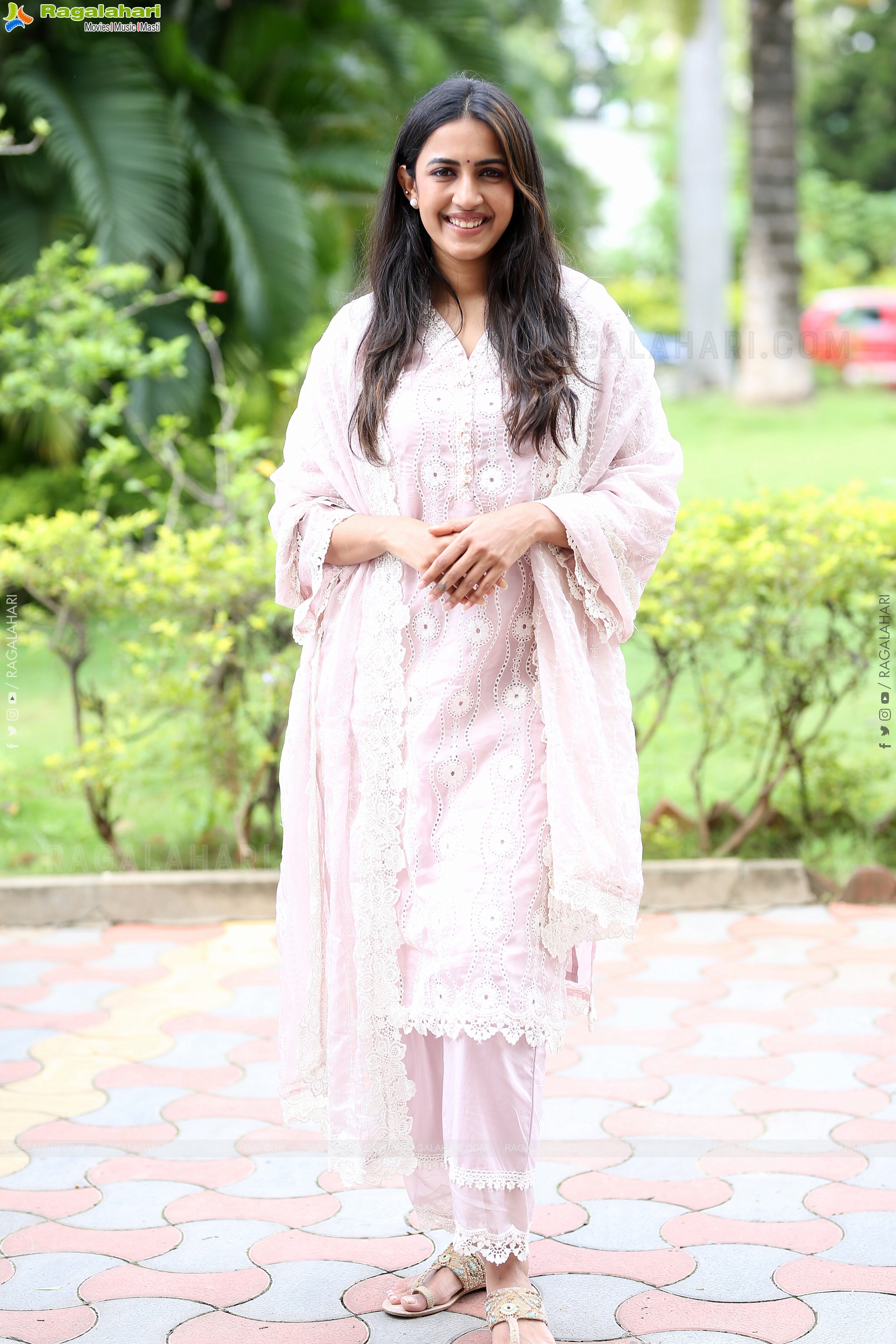 Niharika Konidela at Committee Kurrollu Success Meet, HD Gallery