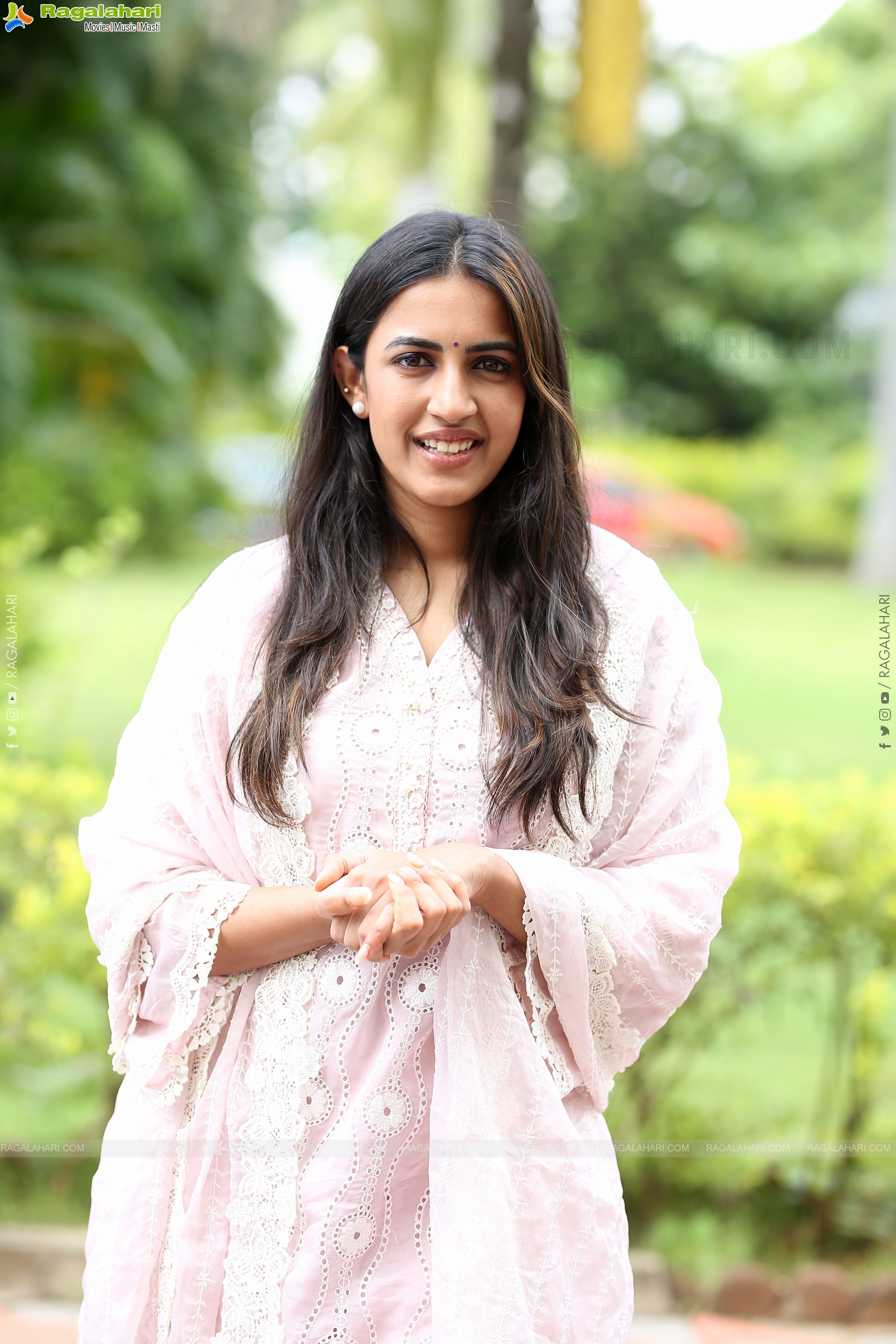 Niharika Konidela at Committee Kurrollu Success Meet, HD Gallery