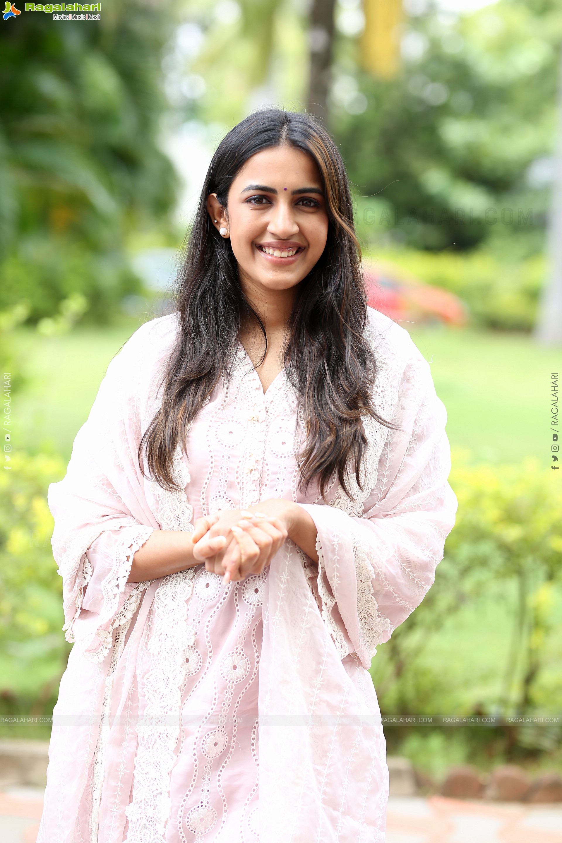 Niharika Konidela at Committee Kurrollu Success Meet, HD Gallery