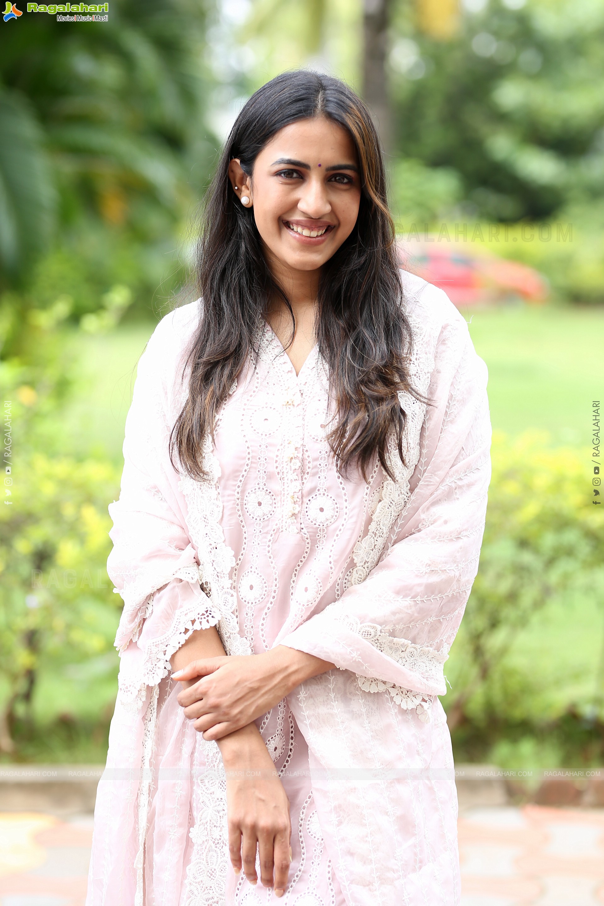 Niharika Konidela at Committee Kurrollu Success Meet, HD Gallery