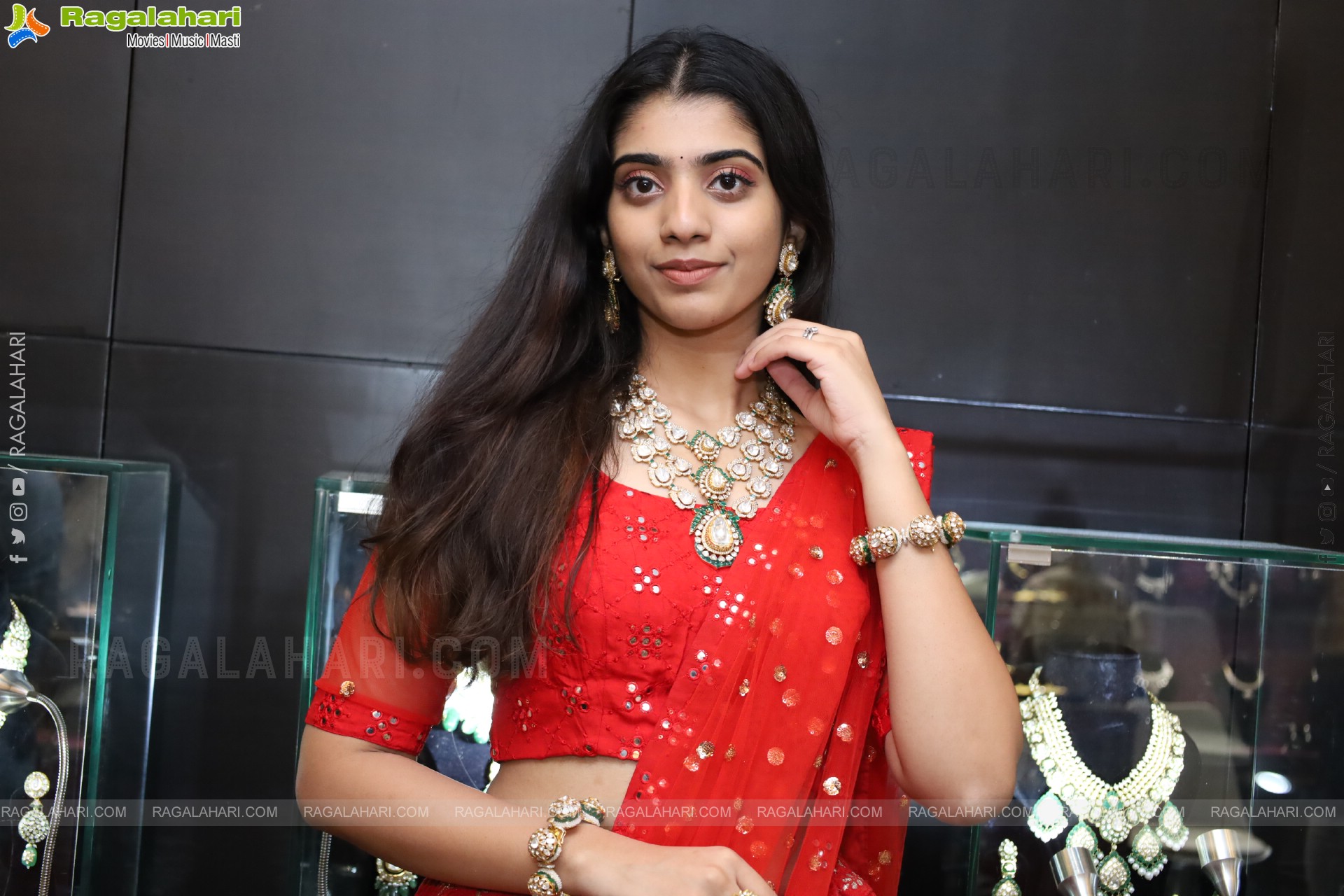 Nikita Choudary Latest HD Stills, Photo Gallery