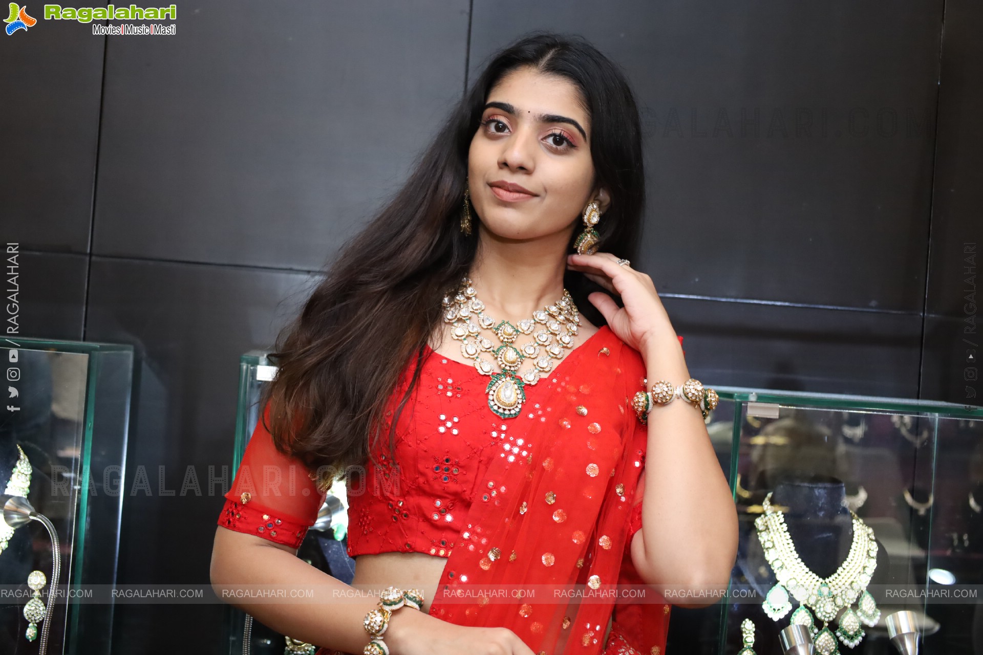 Nikita Choudary Latest HD Stills, Photo Gallery