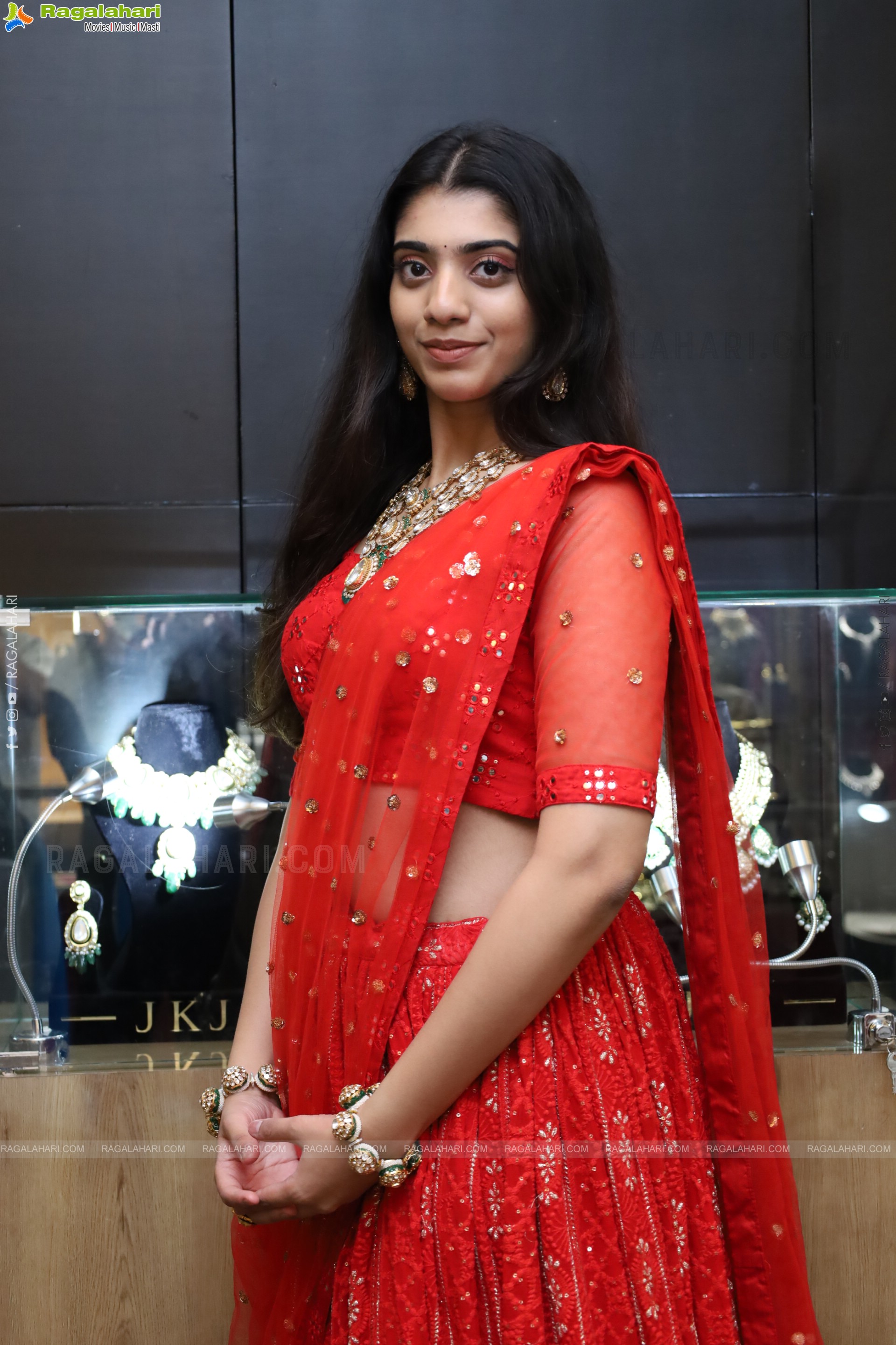 Nikita Choudary Latest HD Stills, Photo Gallery