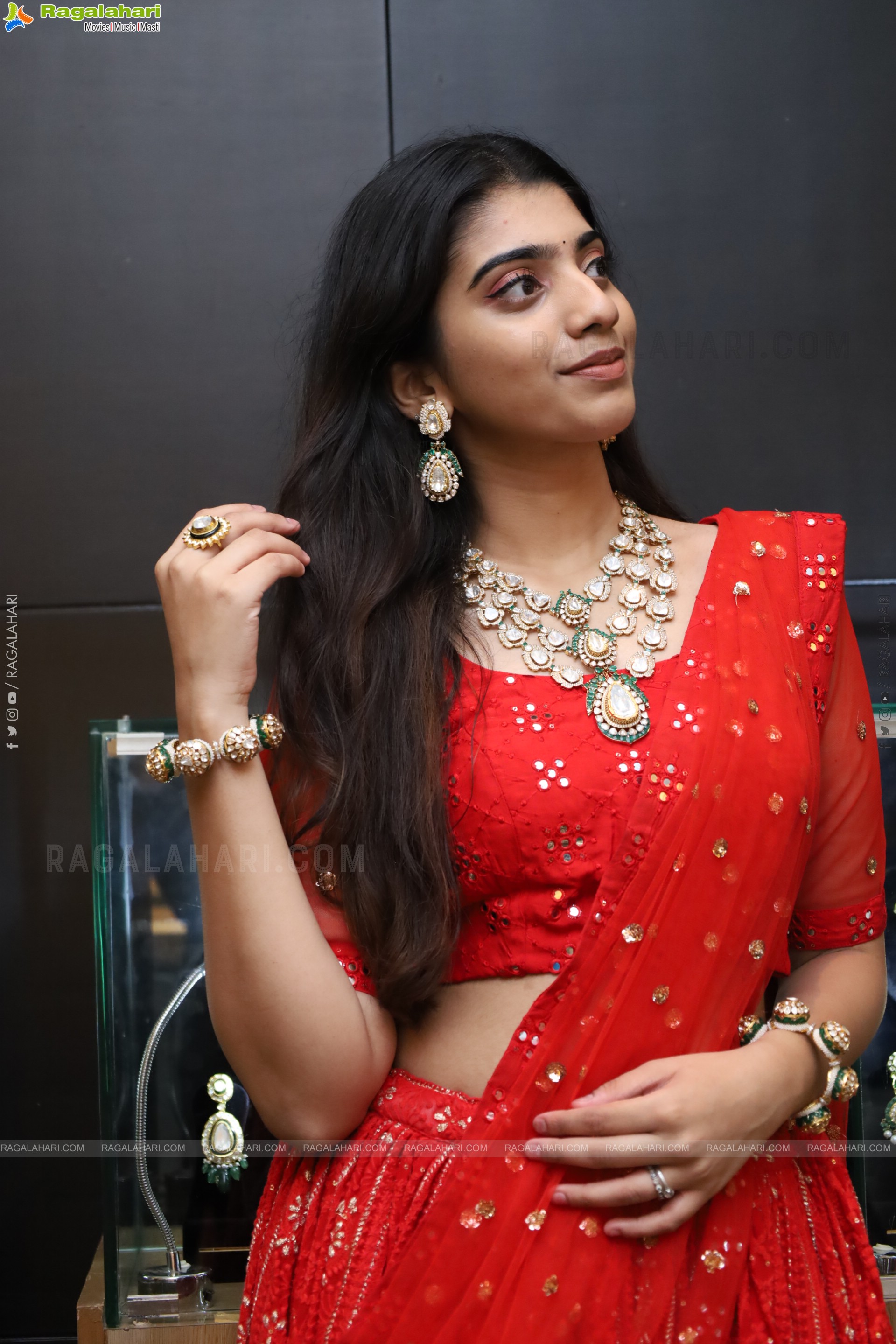 Nikita Choudary Latest HD Stills, Photo Gallery