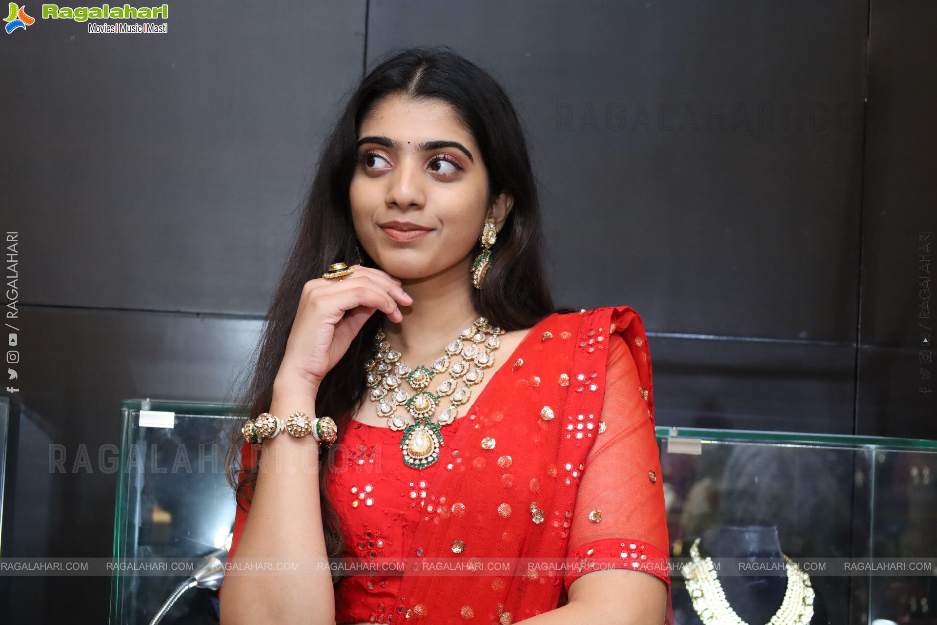 Nikita Choudary Latest HD Stills, Photo Gallery