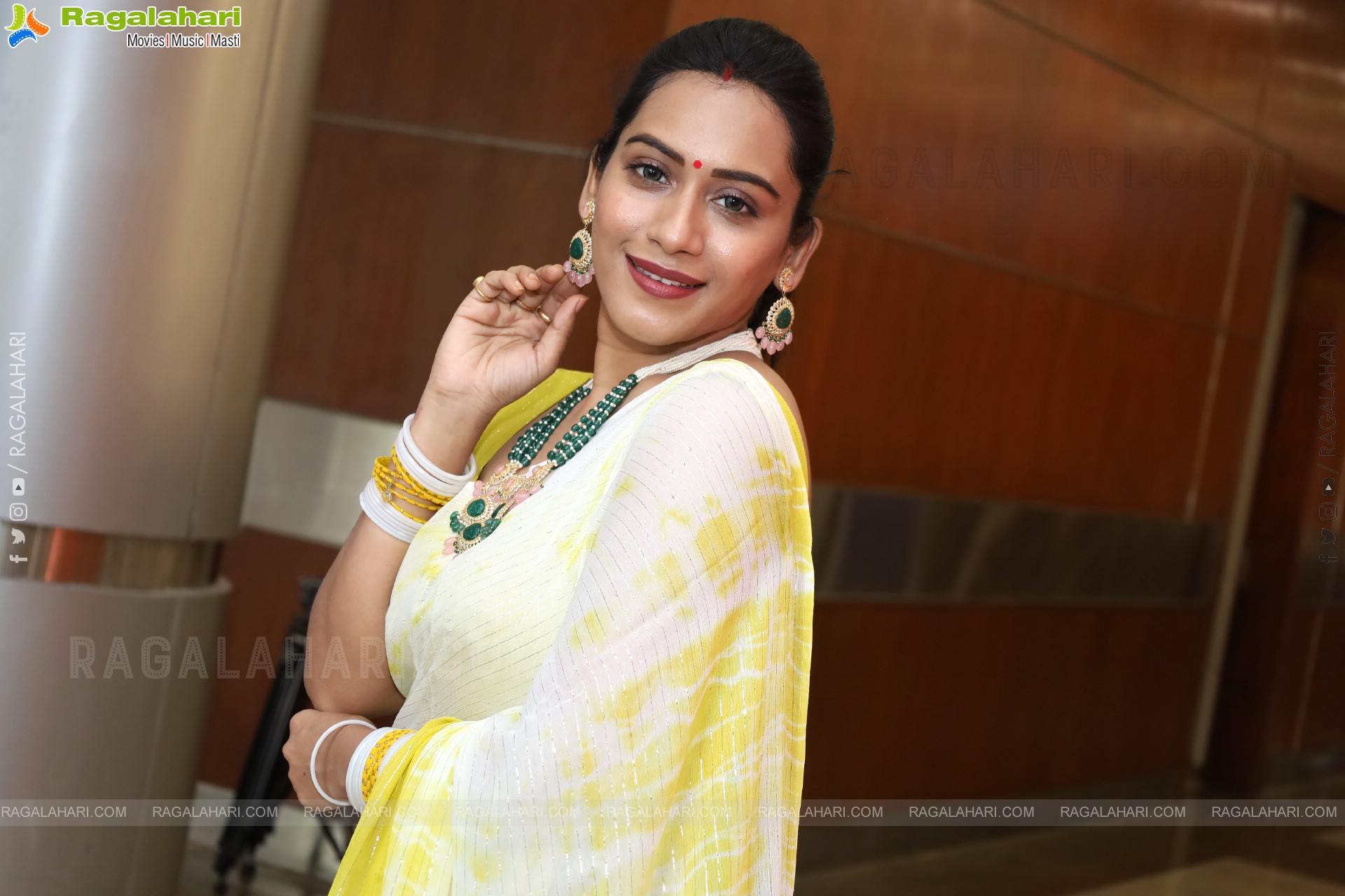 Preethi Singh Latest HD Stills, Photo Gallery