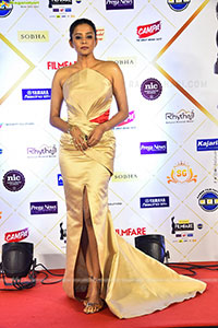 Priyamani at Filmfare Awards Event, HD Gallery 