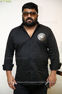 Producer Gnanavel Raja at Thangalaan Interview, HD Gallery