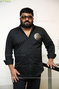 Producer Gnanavel Raja at Thangalaan Interview, HD Gallery