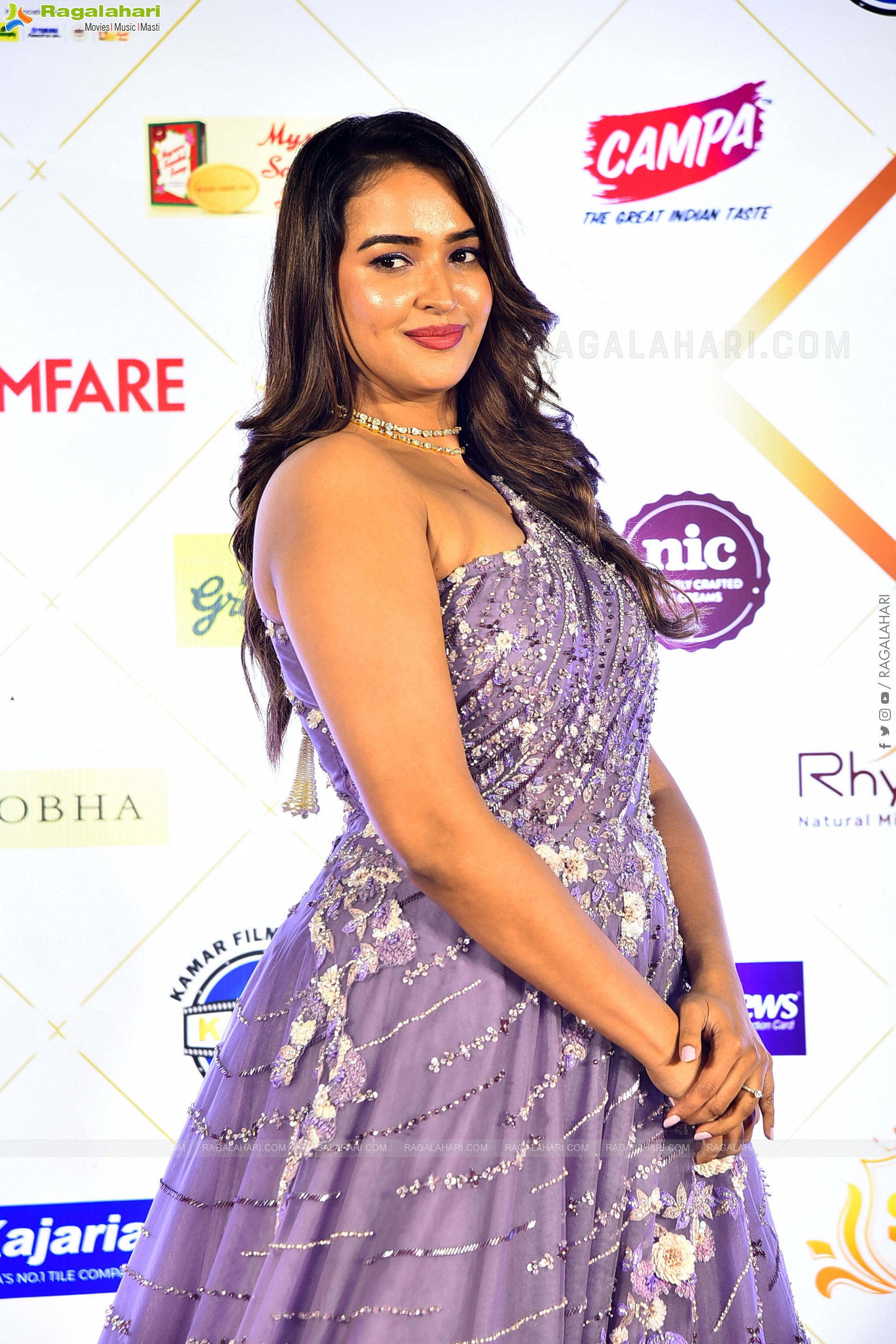 Pujita Ponnada at 69th Filmfare Awards Event, HD Gallery