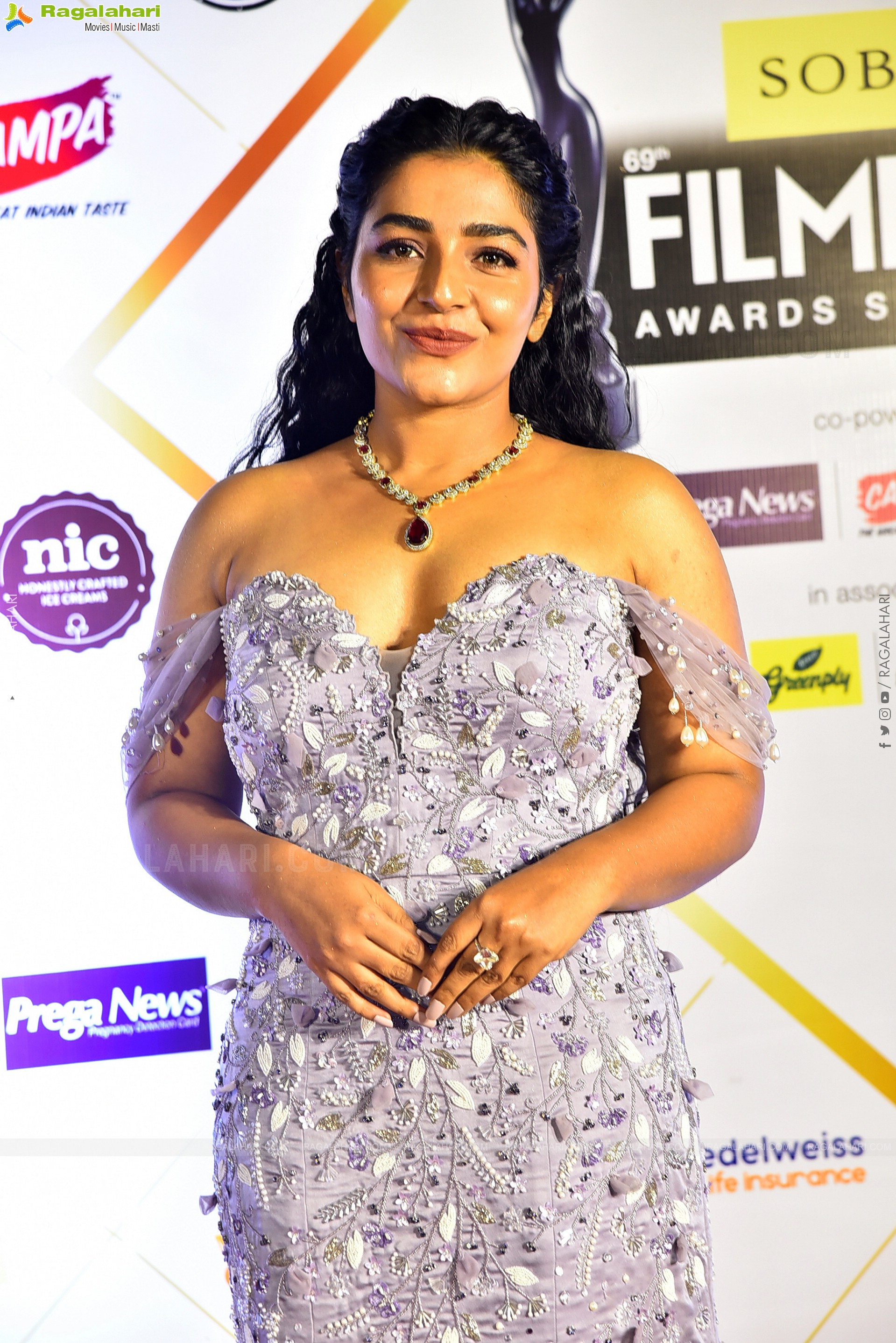 Rajisha Vijayan at Filmfare Awards Event, HD Gallery