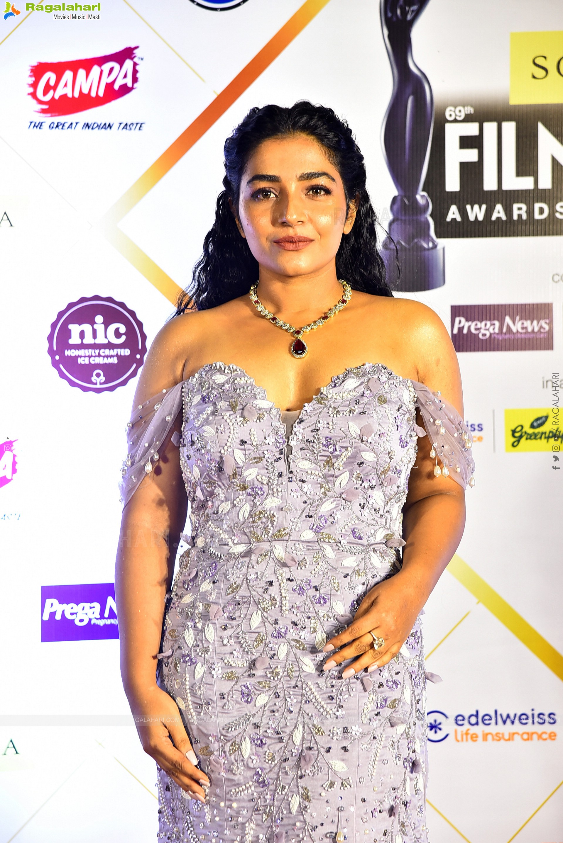 Rajisha Vijayan at Filmfare Awards Event, HD Gallery