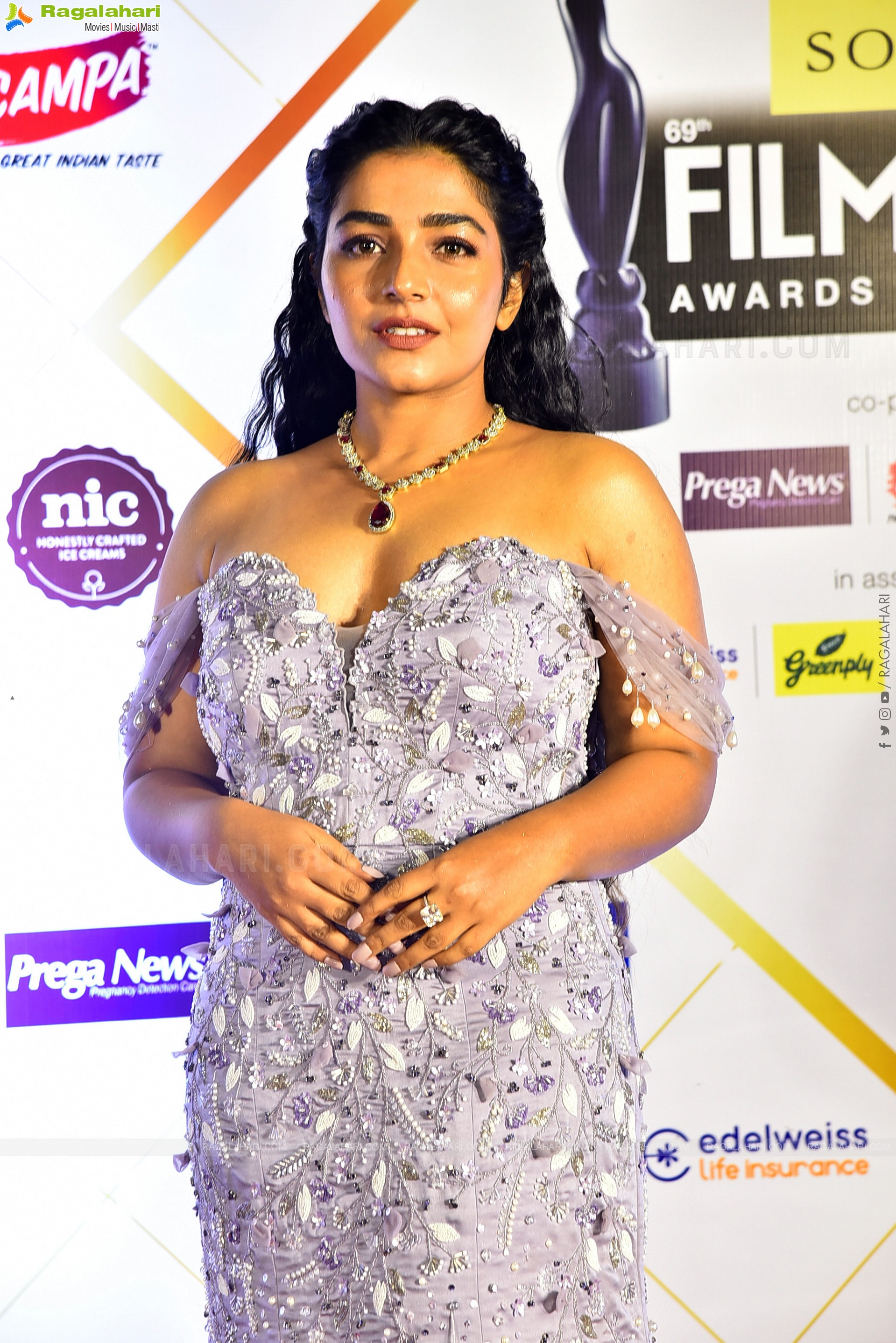 Rajisha Vijayan at Filmfare Awards Event, HD Gallery