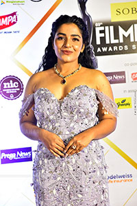 Rajisha Vijayan at Filmfare Awards Event, HD Gallery 