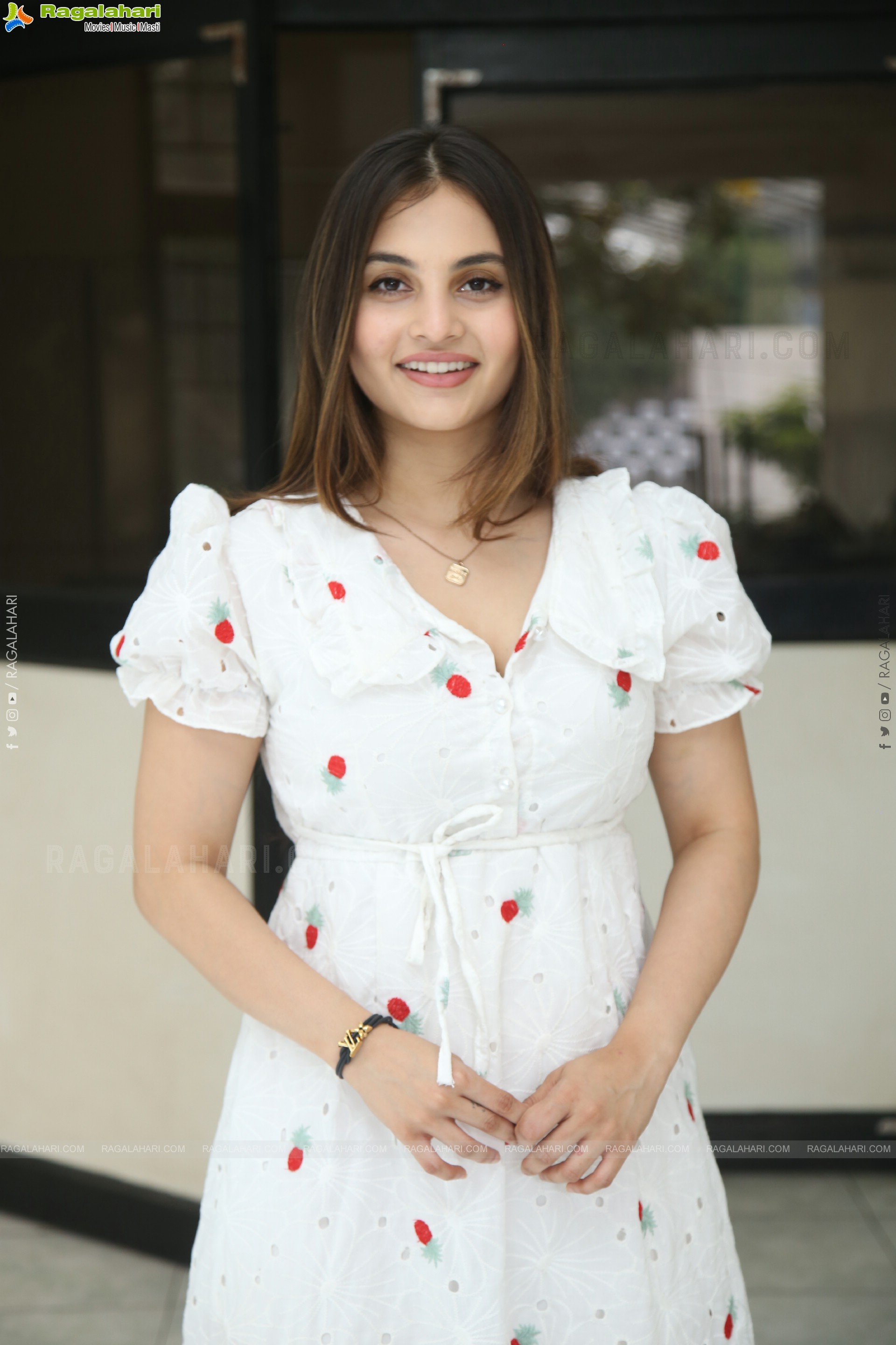 Ramya Pasupuleti at Maruthi Nagar Subramanyam Interview, HD Gallery